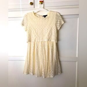 Forever 21 ⭐️ Lovely lace bodice skirt lined summer wedding dress women’s medium